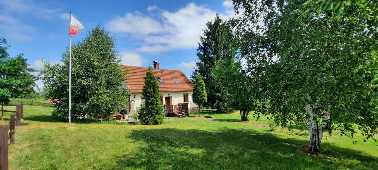 Cottage Bara Bozanov Exterior photo